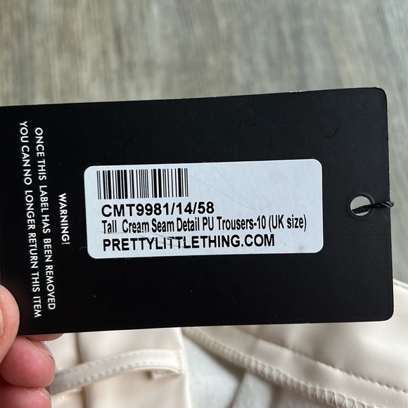 NWT Pretty Little Thing faux leather cream pants - Picture 5 of 8